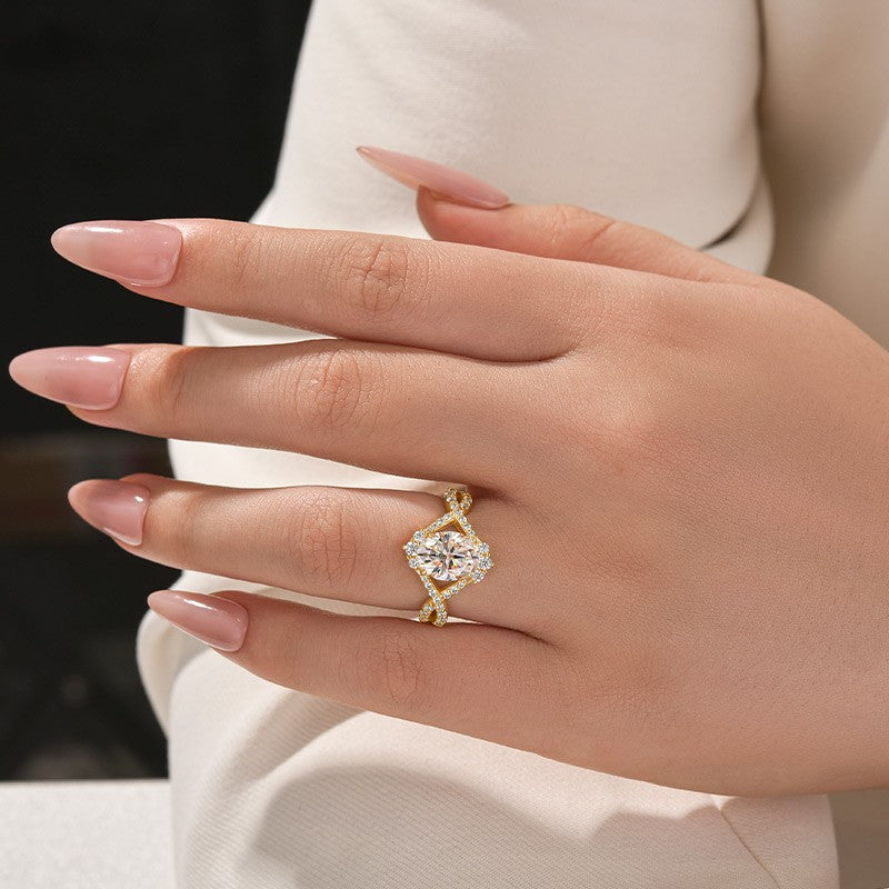 Moissanite 2.0Ct Oval Cut Engagement Ring Travel Ring In Sterling Silver