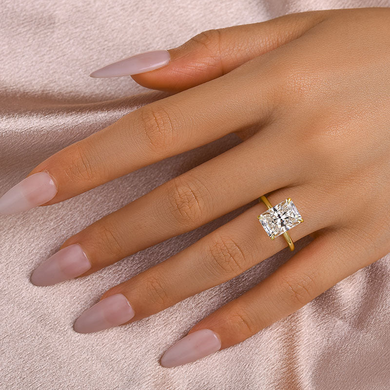 Rodiffy Moissanite 3.5Ct~4.5 Ct Radiant Cut Yellow Gold Engagement Ring