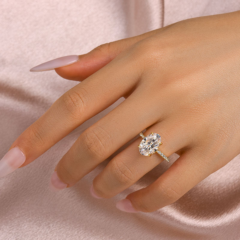 Moissanite 2.0 Ct ~5.5 Ct Oval Cut Pavé Yellow Gold Engagement Ring For Women