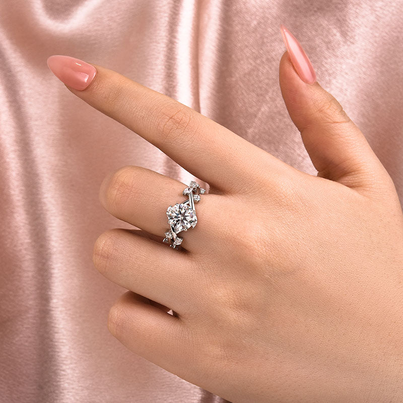 Rodiffy Moissanite 2.0 Ct Vintage Vine Design Engagement Ring