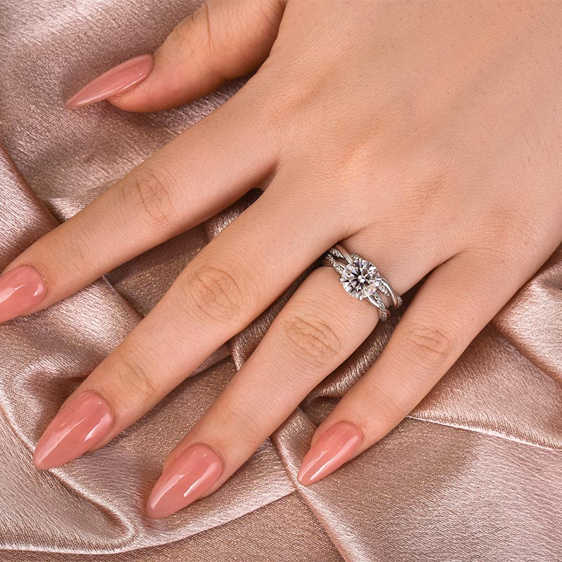 Rodiffy Moissanite 2.0 Ct Twist White Gold Pave Wedding Ring Set