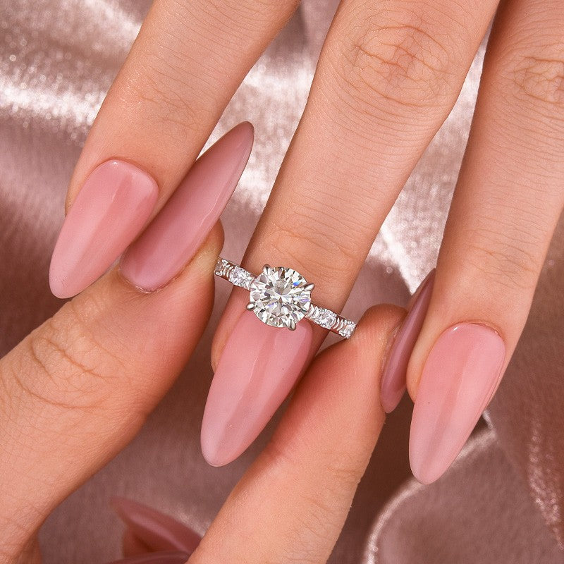 Moissanite 1.2 Ct Round Cut White Gold Engagement Ring