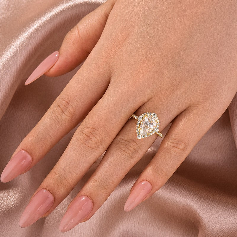 Moissanite 2.5 Ct Halo Pear Cut Yellow Gold Travel Ring