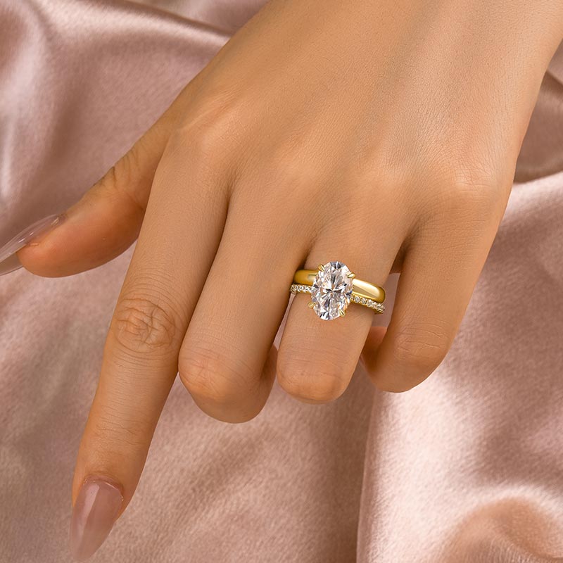 Rodiffy Moissanite 4.0 Ct Oval Cut Yellow Gold Wedding Ring Set with Wide Band