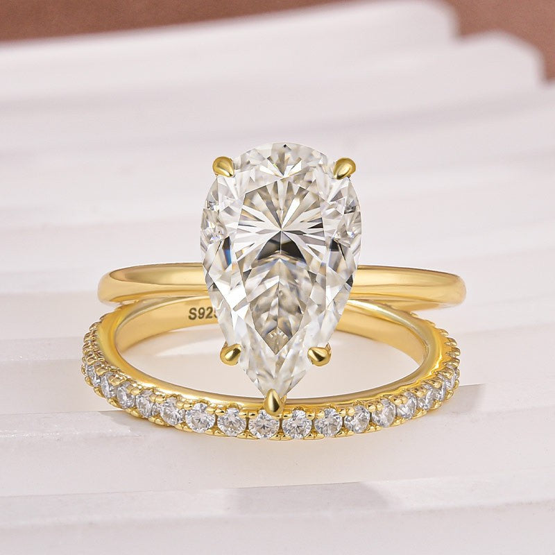 Moissanite Solitaire 4.0Ct Pear Cut Yellow Gold Women's Wedding Ring Set
