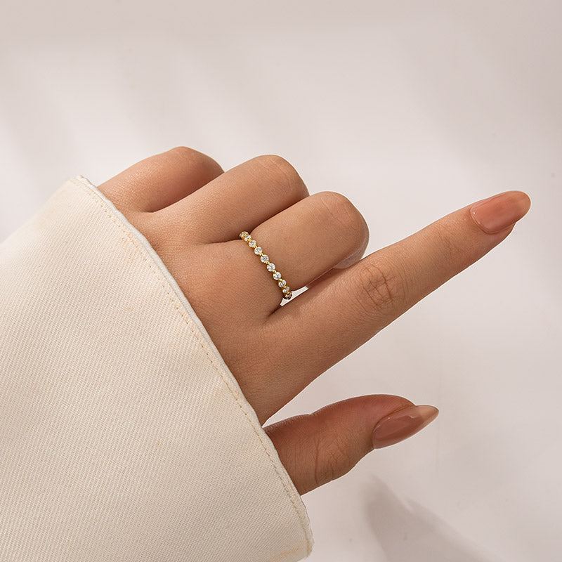 Rodiffy Moissanite 1.0Ct ~1.5 Ct Round Cut Yellow Gold Anniversary Ring