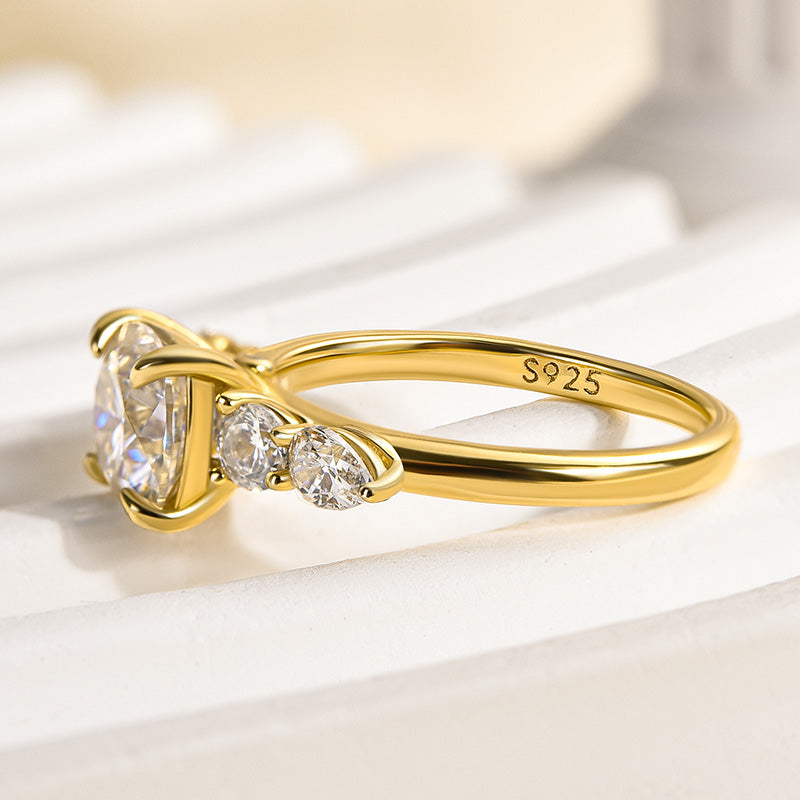 Rodiffy Moissanite 2.0 Ct Cushion Yellow Gold Bridal Ring