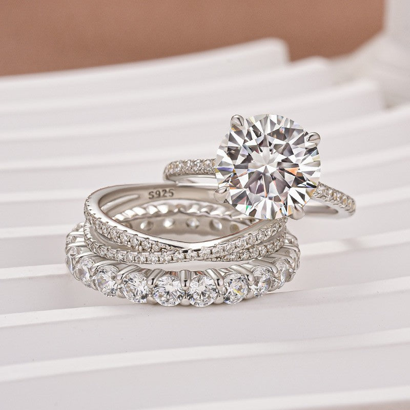 4.0 Ct Round Cut Moissanite Diamond Wedding Ring with Twist Bands