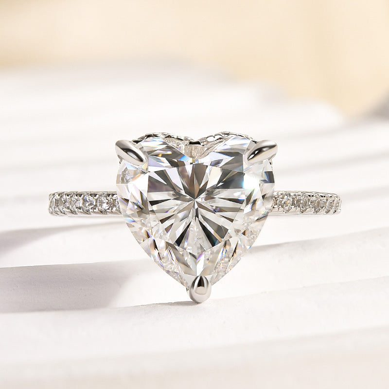Rodiffy Moissanite 4.0 Ct Heart Cut White Gold Promise Ring