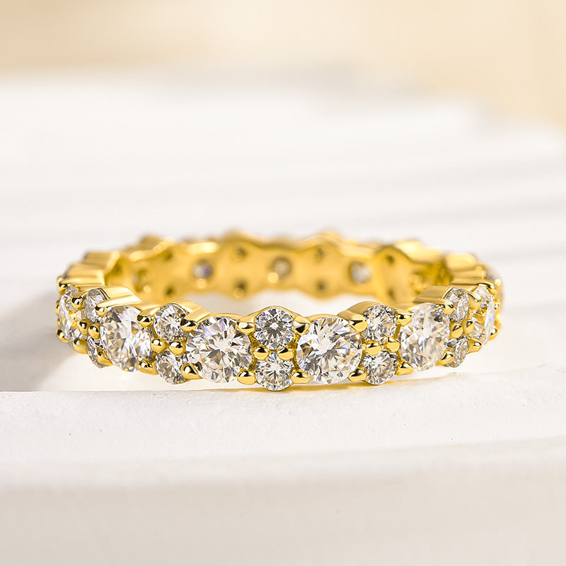 Rodiffy Moissanite 2.5 Ct Yellow Gold Round Cut Full Wedding Band for Women