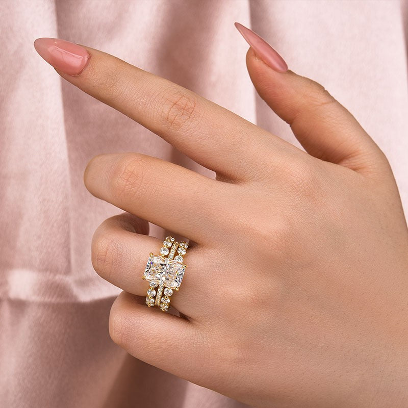 Moissanite 4.5 Ct Radiant Cut Yellow Gold Wedding Ring