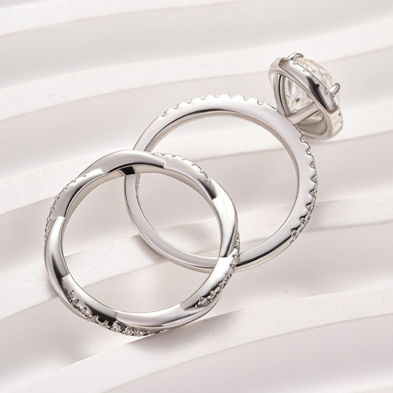 Moissanite 3.0Ct Halo Pear Cut White Gold Engagement Ring With Twist Wedding Ring
