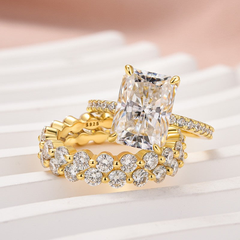 Moissanite 4.5 Ct Radiant Cut Yellow Gold Wedding Ring