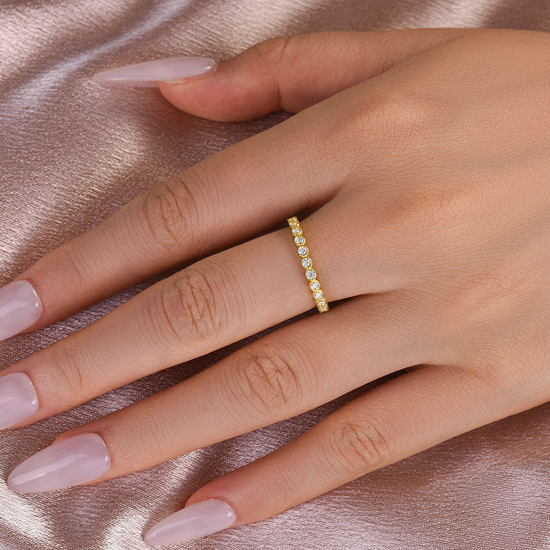 Rodiffy Moissanite 0.5 Ct Yellow Gold Round Cut Pave Wedding Band