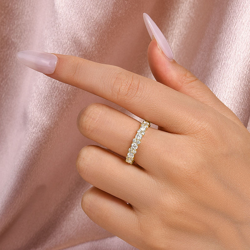 Rodiffy Moissanite 2.5 Ct Yellow Gold Round Cut Full Wedding Band for Women