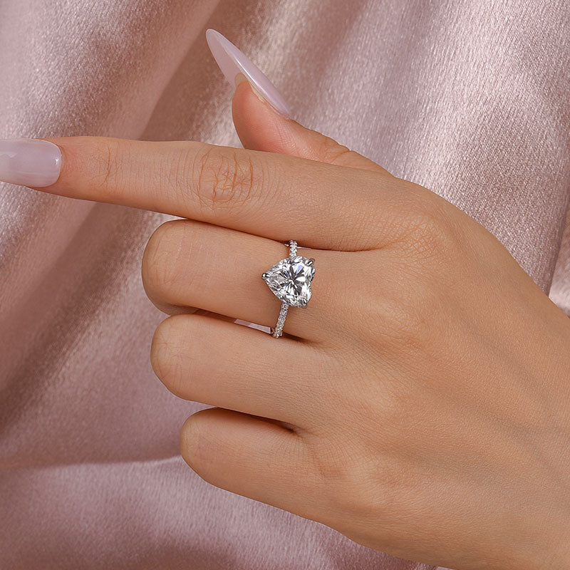 Rodiffy Moissanite 4.0 Ct Heart Cut White Gold Promise Ring
