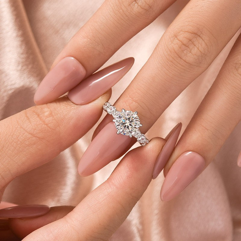 Moissanite 2.0 Ct 6 Prong Round Cut White Gold Engagement Ring
