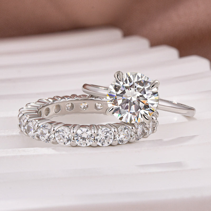 Moissanite 2.0Ct Round Cut White Gold Wedding Ring Set