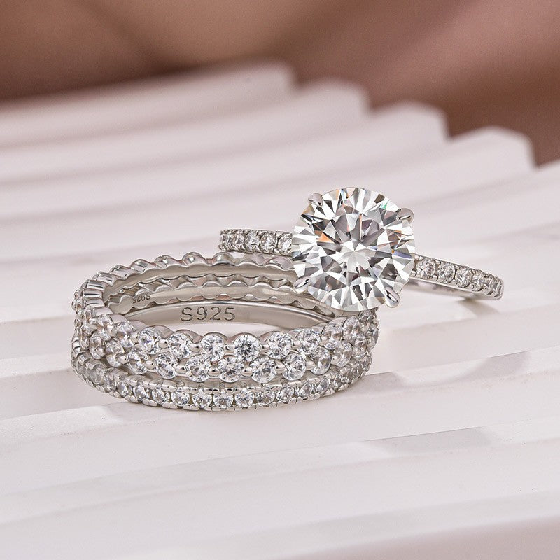 Moissanite 2.0Ct Round Cut White Gold Wedding Ring Set