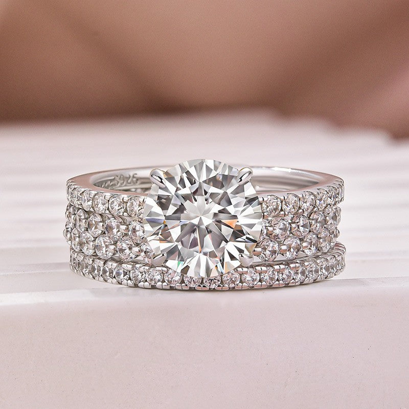 Moissanite 2.0Ct Round Cut White Gold Wedding Ring Set