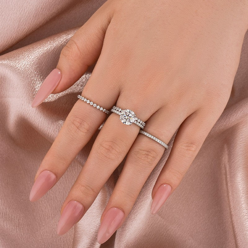 Moissanite 2.0Ct Round Cut White Gold Wedding Ring Set