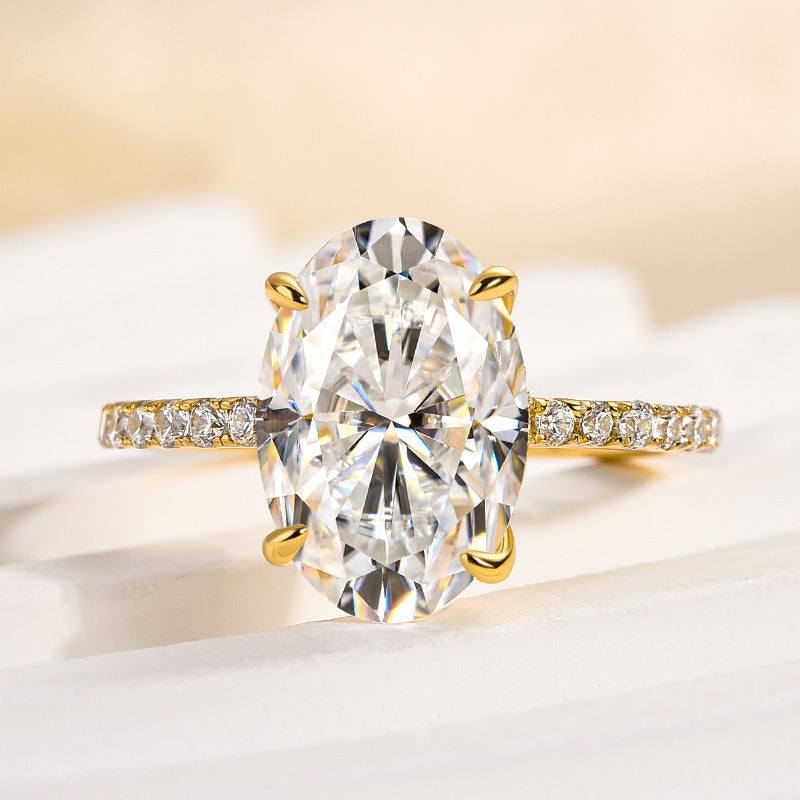 Moissanite 2.0 Ct ~5.5 Ct Oval Cut Pavé Yellow Gold Engagement Ring For Women