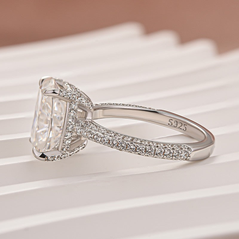 Moissanite 4.0Ct Cushion Cut White Gold Engagement Ring