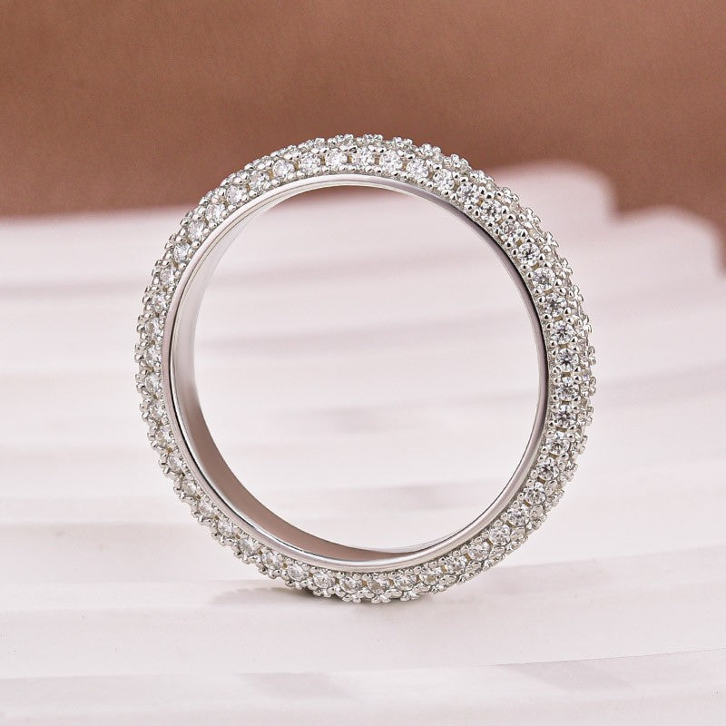 2.0Ct White Gold Pavé Moissanite Wedding Ring