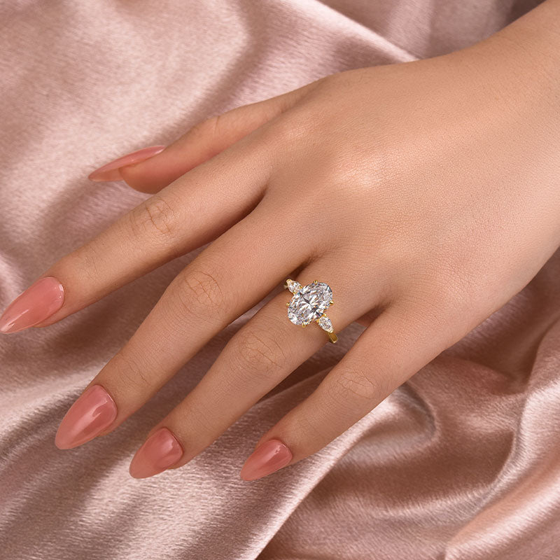Rodiffy Moissanite 4.0 Ct Oval Cut Yellow Gold Promise Ring