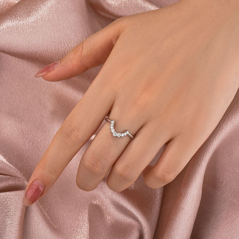 Moissanite 0.5Ct White Gold Contoured Ring