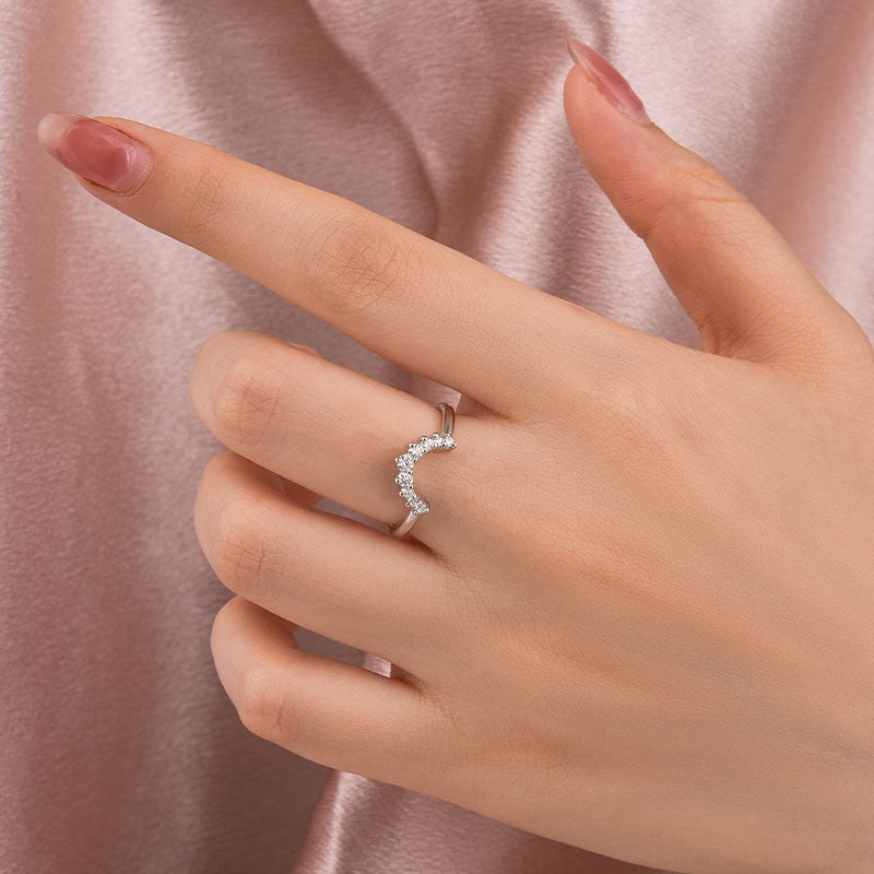 Moissanite 0.5Ct White Gold Contoured Ring
