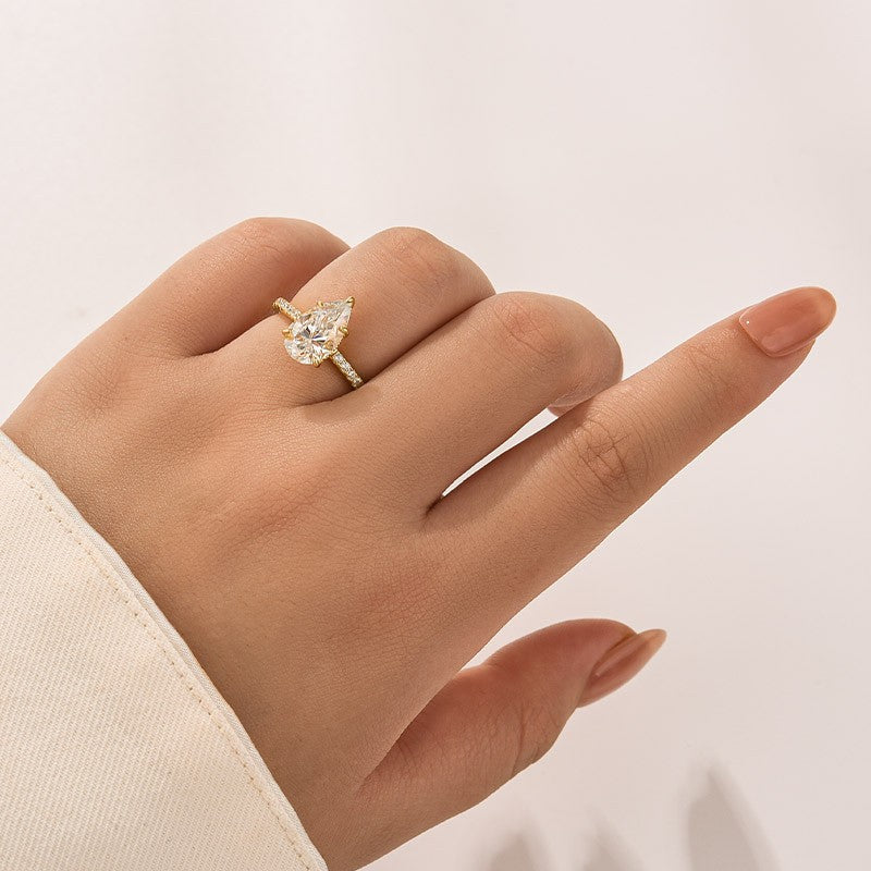 Moissanite 2.8Ct Pear Cut Yellow Gold Promise Ring For Women