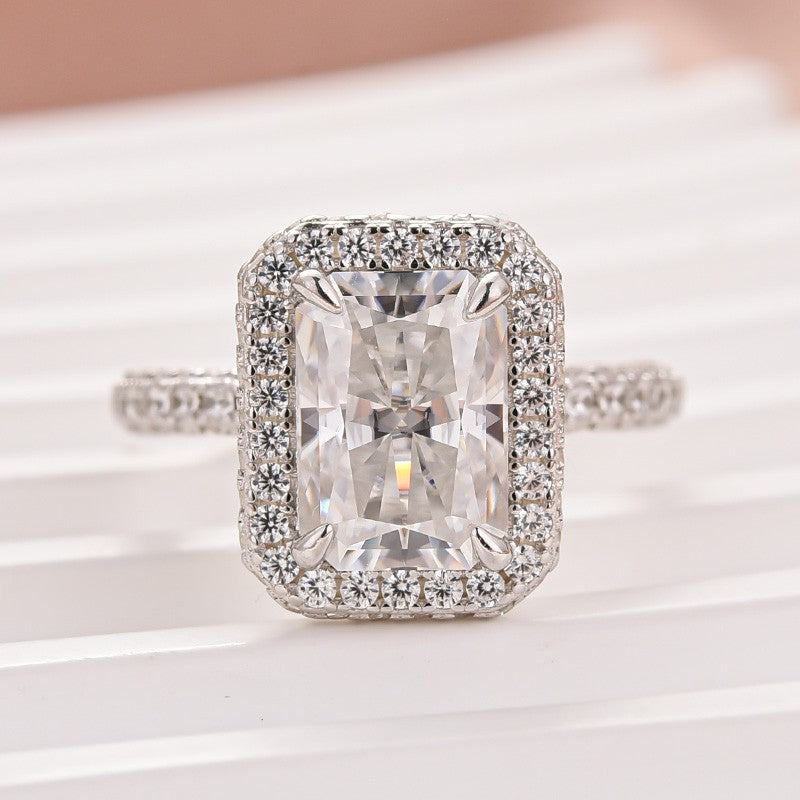 Moissanite 3.5Ct Radiant Cut Halo Engagement Ring In Sterling Silver
