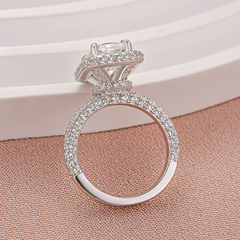 Moissanite 3.5Ct Radiant Cut Halo Engagement Ring In Sterling Silver