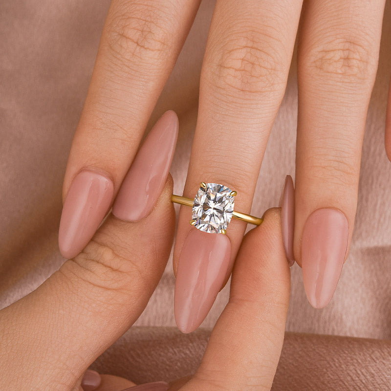 Rodiffy Moissanite 2.5Ct~4.0 Ct Cushion Cut Yellow Gold Engagement Ring