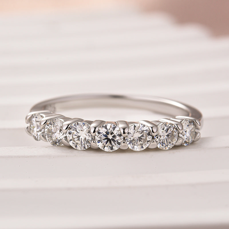 Rodiffy Moissanite 0.7Ct Round Cut White Gold Women's Wedding Band