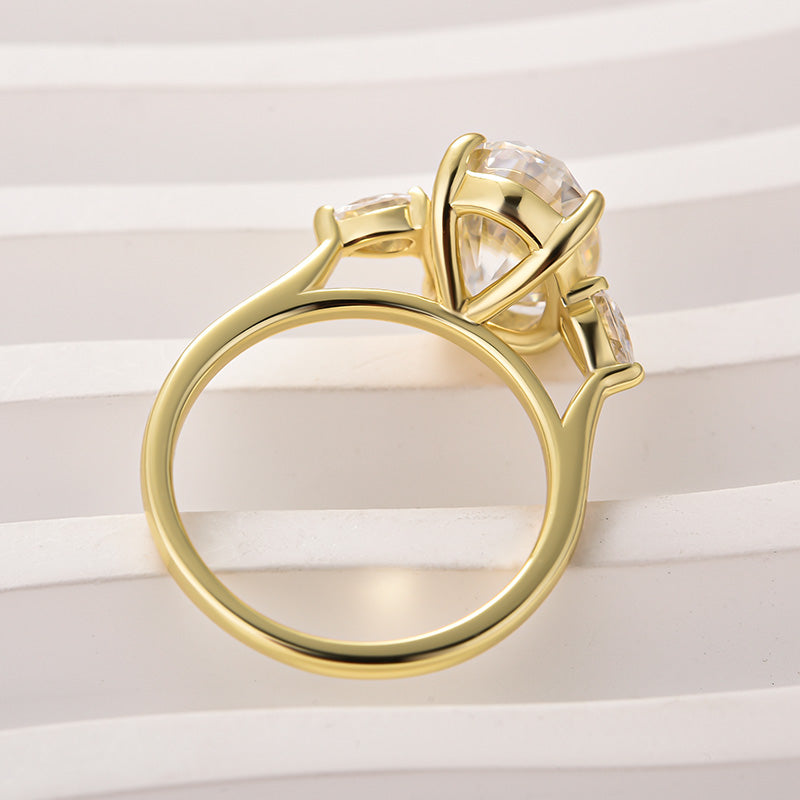 Rodiffy Moissanite 4.0 Ct Oval Cut Yellow Gold Promise Ring