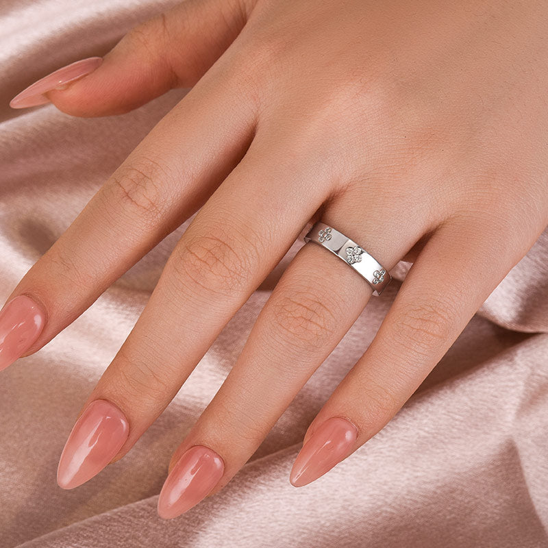 Rodiffy Moissanite White Gold Clover Wide Wedding Band