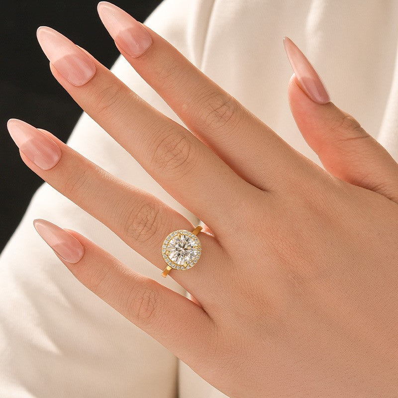 Moissanite Classic 3.0Ct Round Cut Halo Engagement Ring In Sterling Silver