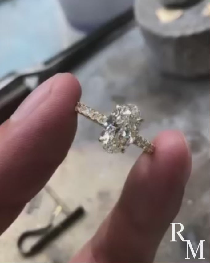 Moissanite 4.0 Ct Oval Cut Pavé Yellow Gold Engagement Ring For Women