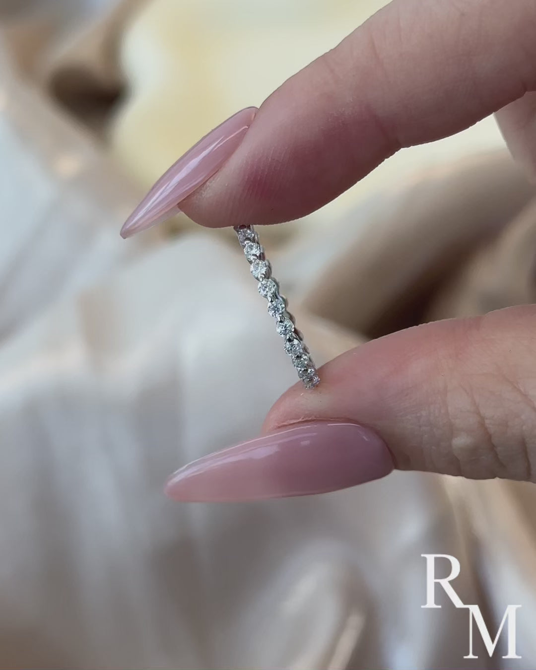 Rodiffy Moissanite 1.0 Ct White Gold Round Cut Full Eternity Wedding Band