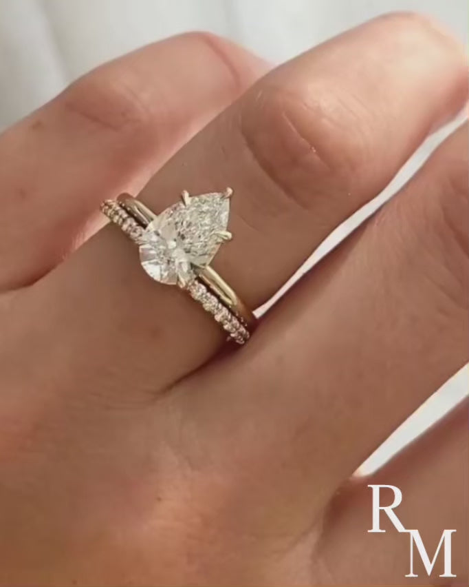 Moissanite Solitaire 4.0Ct Pear Cut Yellow Gold Women's Wedding Ring Set