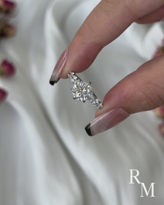 Moissanite 2.0 Ct 6 Prong Round Cut White Gold Engagement Ring