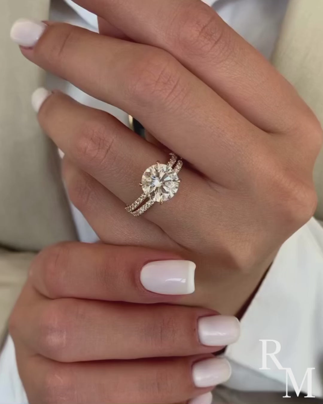 Rodiffy Moissanite 4.0 Ct Round Cut Yellow Gold Wedding Ring Set