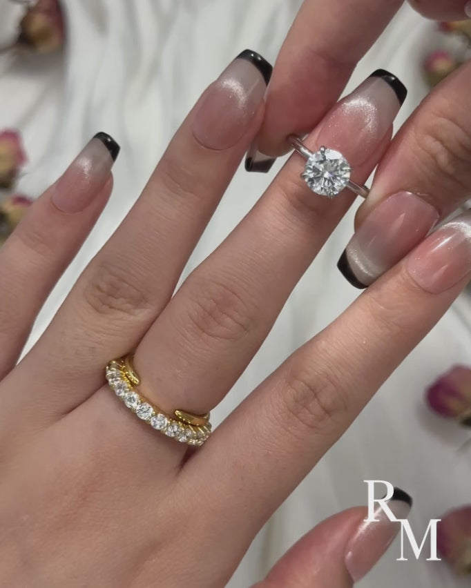 Moissanite 2.0 Ct Solitaire Round Cut Two-Tone Open Wedding Ring Set