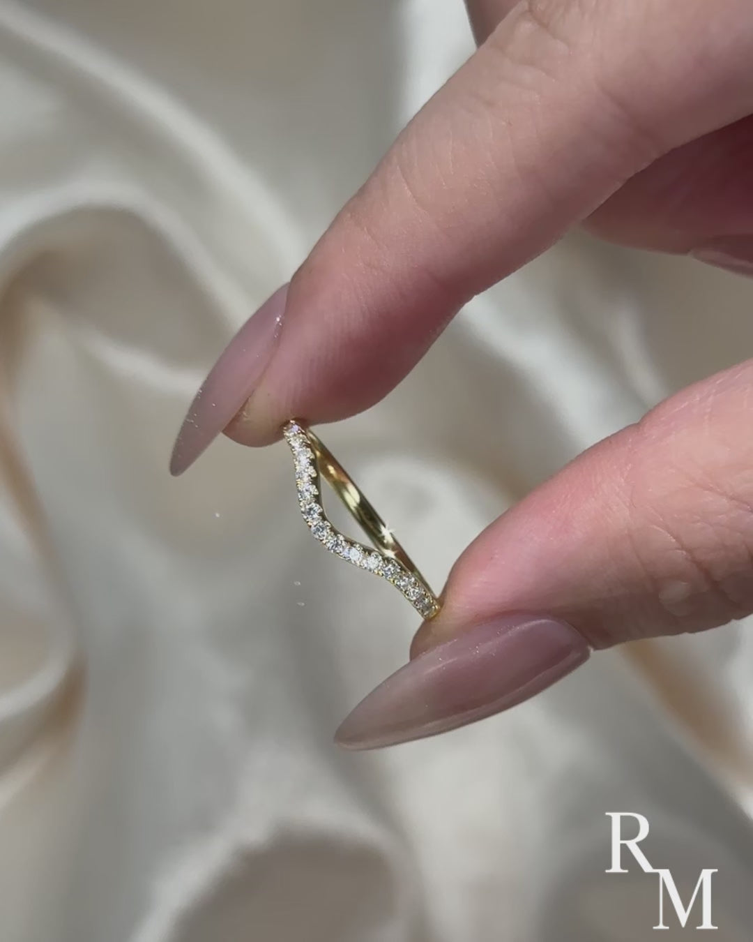 1.0Ct Round Cut Yellow Gold Curve Wedding Band In Sterling Silver