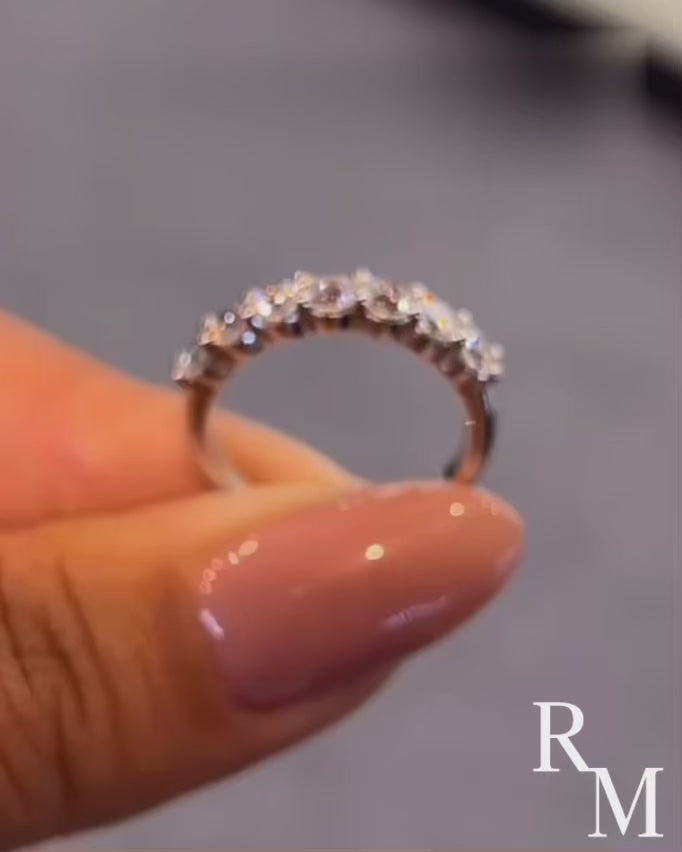 Rodiffy Moissanite 0.7Ct Round Cut White Gold Women's Wedding Band