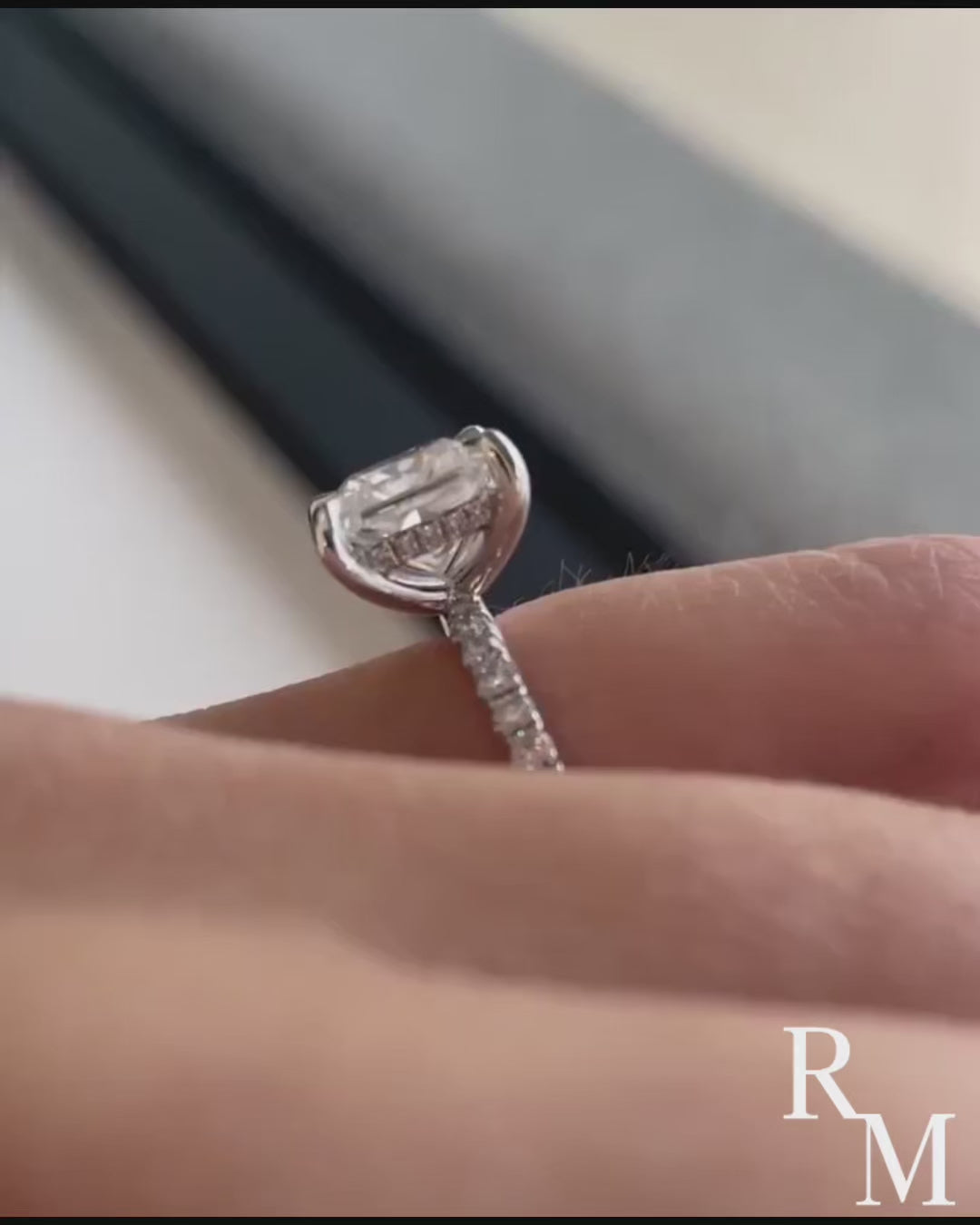 Rodiffy Moissanite 2.0 Ct Square Princess Cut Bridal Ring