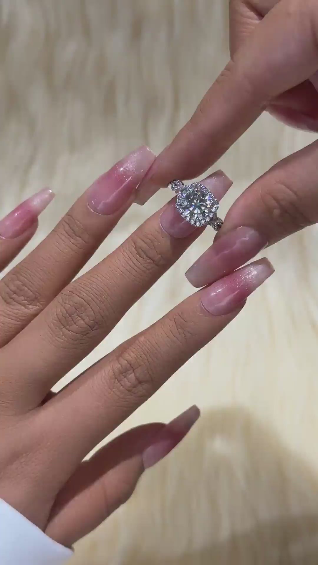 Moissanite 2.0 Ct Halo Round Cut Twist White Gold Engagement Ring