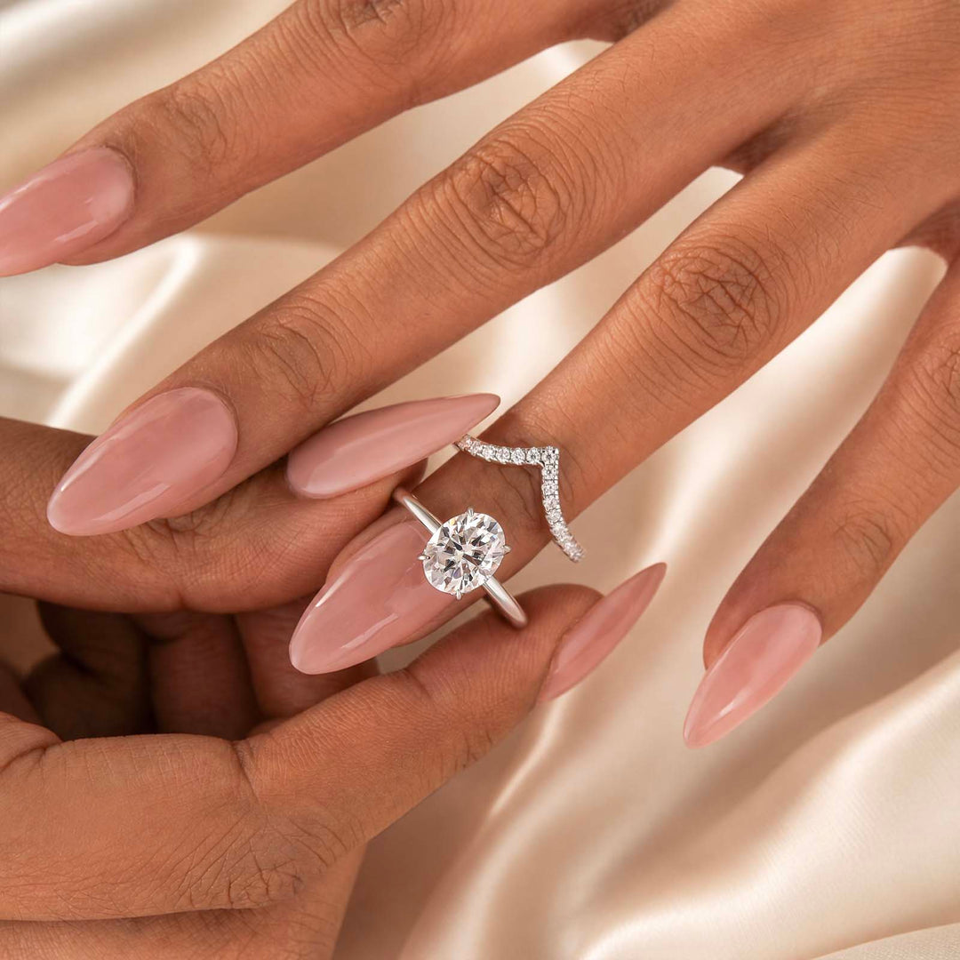 S925 Moissanite 2.0Ct Oval Cut Bridal Ring Set with 0.5Ct V-Shaped Wedding Band